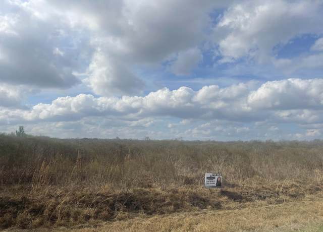 Property at 12555 Ridgeleigh Dr, Beaumont, TX 77705