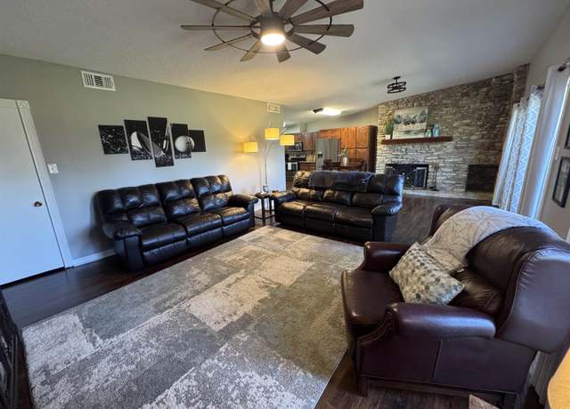 Property at 2550 Sam Rayburn Pwy Pkwy, Brookeland, TX 75931, 2 beds, 2 baths