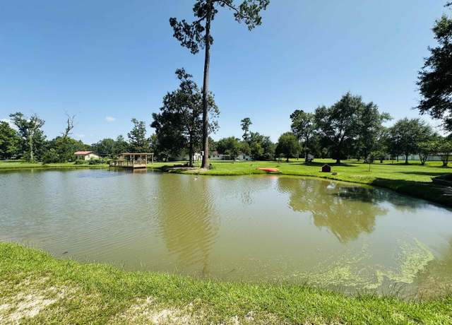 Property at 8594 Morgan Ln, Orange, TX 77632, 3 beds, 2 baths