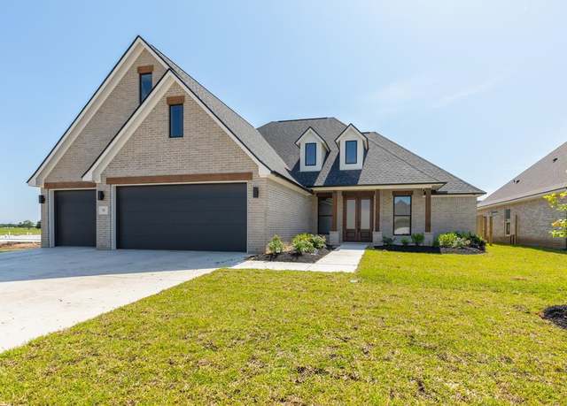 Property at 3580 Lily Ln, Beaumont, TX 77713, 4 beds, 3.5 baths