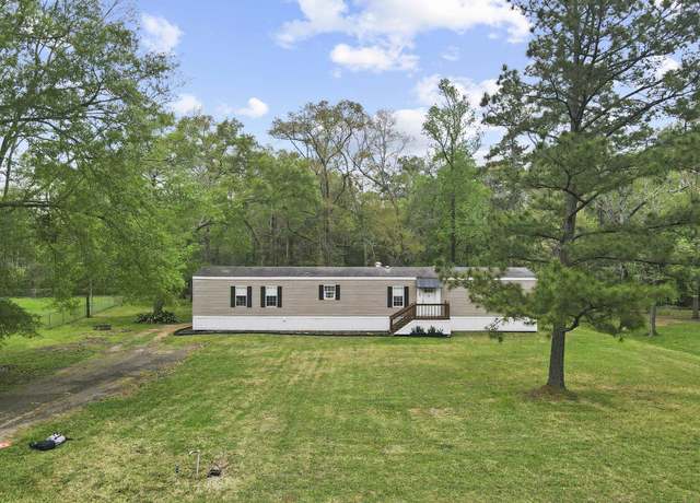 Property at 160 Rolling Hls, Lumberton, TX 77657, 3 beds, 2 baths