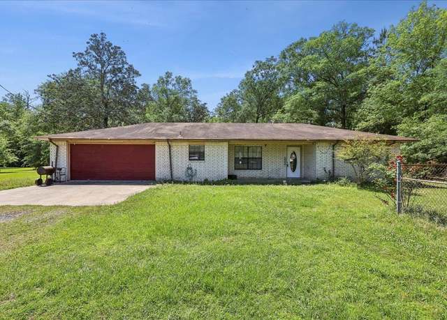 Property at 1098 Evangeline Dr, Vidor, TX 77662, 3 beds, 2.5 baths