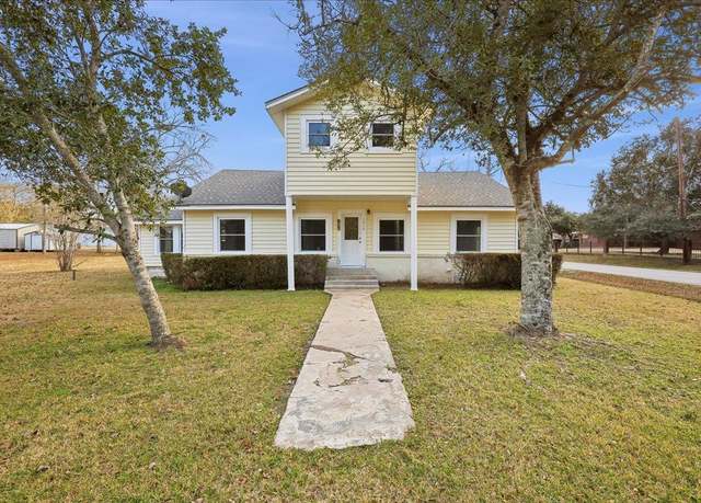 Property at 1010 E Ave L, Silsbee, TX 77656, 3 beds, 1.5 baths