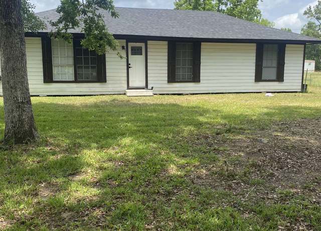 Property at 6033 Stones Throw Dr, Silsbee, TX 77656, 3 beds, 1 bath
