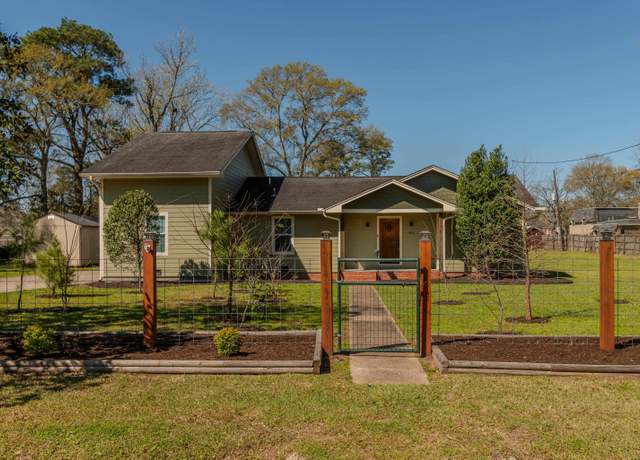 Property at 495 Belvedere Dr, Beaumont, TX 77706, 5 beds, 3 baths