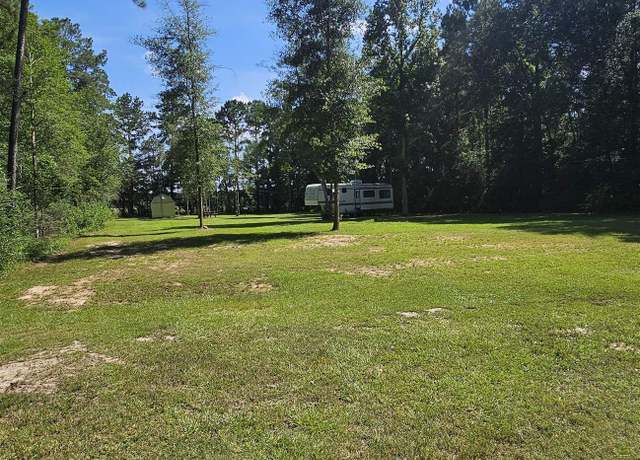 Property at 815 Cougar Dr, Buna, TX 77612