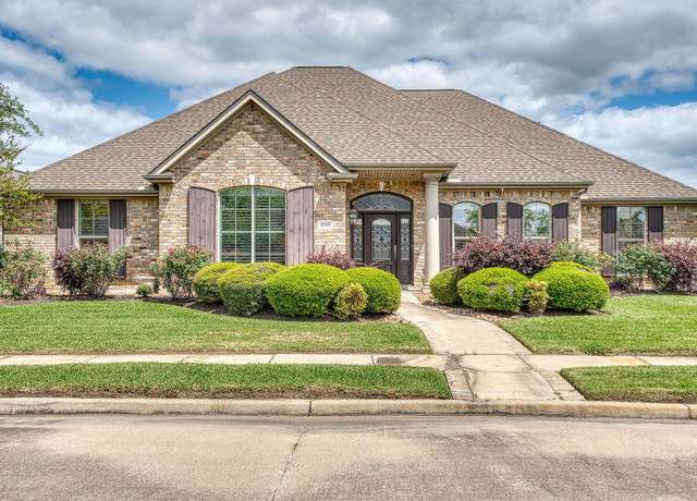 Property at 6310 Benton Ln, Beaumont, TX 77706, 3 beds, 3 baths