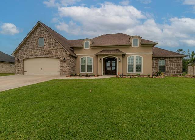 Property at 108 Colonial Estates Dr, Bridge City, TX 77611, 4 beds, 2.5 baths