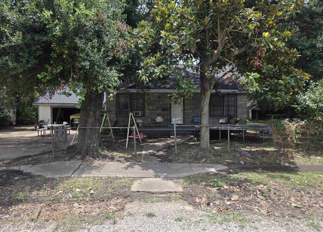 Property at 4145 Ector Ave, Beaumont, TX 77705, 7 beds