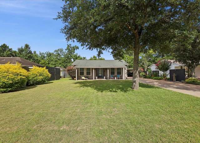 Property at 2263 Briarcliff Dr, Beaumont, TX 77706, 2 beds, 1 bath