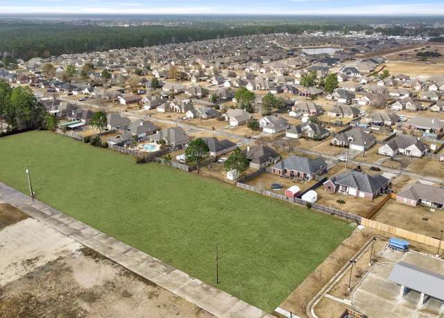 Property at 111 & 121 N Lhs Dr, Lumberton, TX 77657