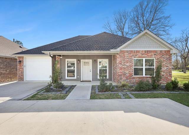 Property at 135 Private Road 8142, Buna, TX 77612, 2 beds, 2 baths