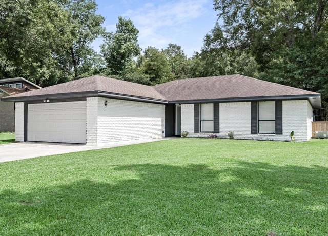 Property at 12795 Tanoak Ln, Beaumont, TX 77713, 3 beds, 2 baths