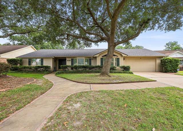 Property at 6125 Pinkstaff Ln, Beaumont, TX 77706, 4 beds, 2.5 baths