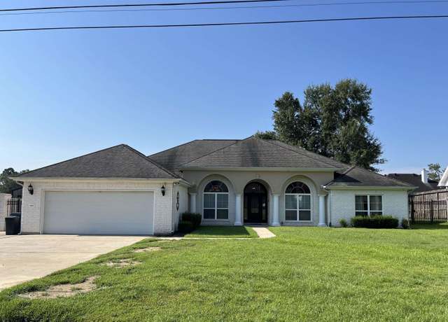 Property at 7625 Sir Kevin, Lumberton, TX 77657, 3 beds, 2.5 baths
