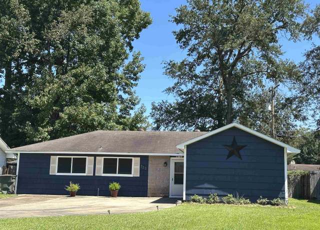 Property at 720 Peyton Dr, Beaumont, TX 77706, 3 beds, 1 bath