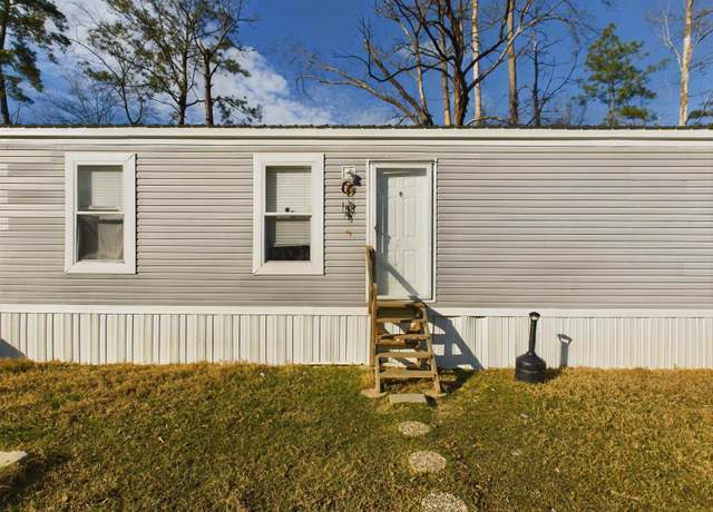 Property at 10321 Old Highway 87, Orange, TX 77632, 3 beds, 2 baths