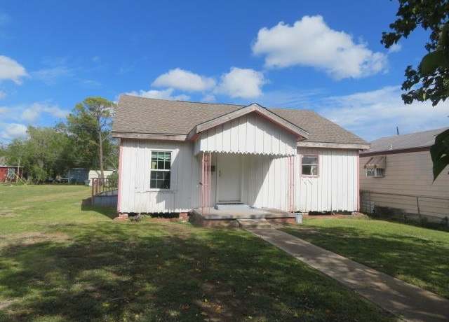 Property at 720 Roosevelt Ave, Port Arthur, TX 77640, 2 beds, 1 bath