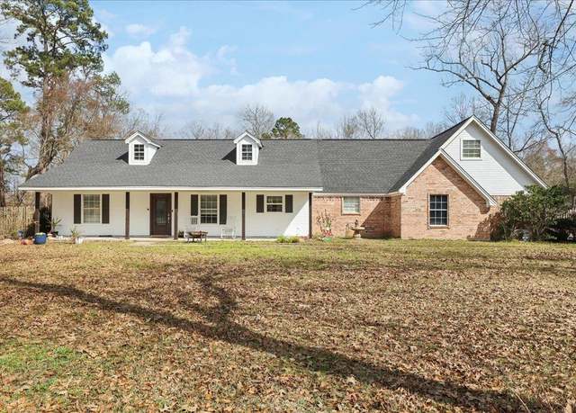 Property at 6006 Hazelwood Dr, Orange, TX 77632, 4 beds, 2.5 baths