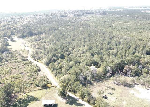 Property at 705 Cr 825, Buna, TX 77612