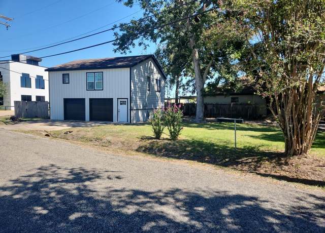 Property at 1313 Block St, Port Neches, TX 77651, 2 beds, 1 bath