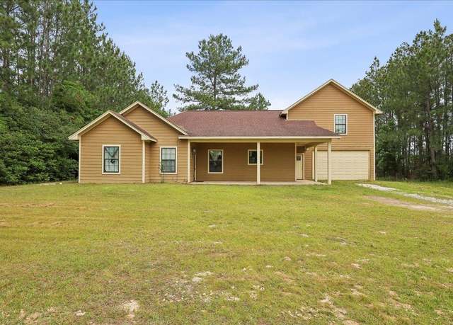 Property at 4592 Shakespeare Ln, Kountze, TX 77625, 4 beds, 3 baths