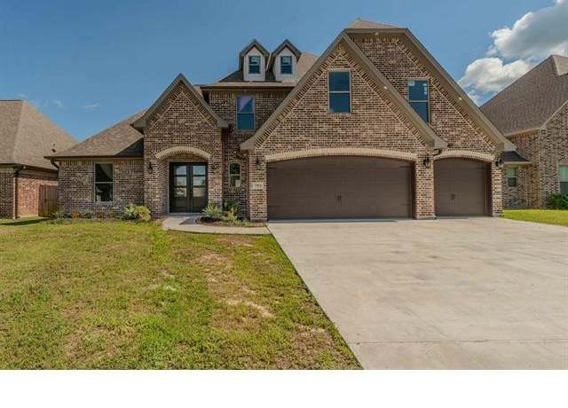 Property at 7955 Farrah St, Beaumont, TX 77707, 4 beds, 3.5 baths