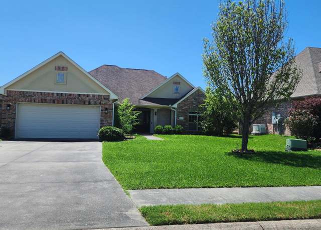 Property at 7620 Priya Blvd, Nederland, TX 77627, 3 beds, 2 baths