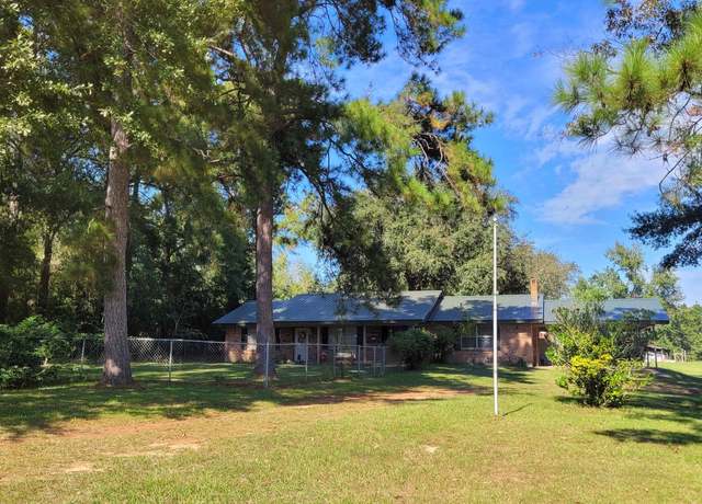 Property at 8051 Hwy 190 E, Bon Wier, TX 75928, 3 beds, 2 baths