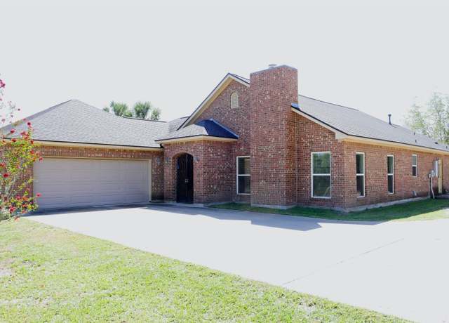 Property at 1765 Louisiana St, Nome, TX 77629, 3 beds, 3 baths