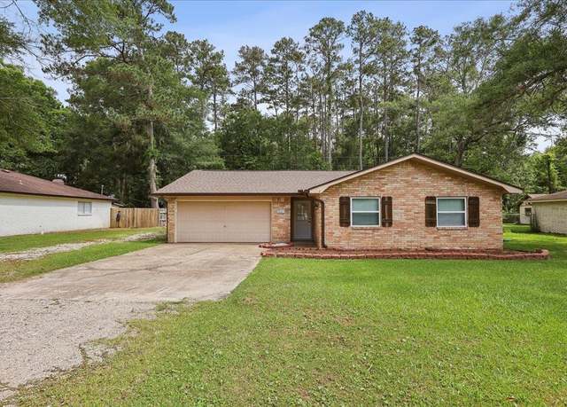 Property at 1663 Bluebonnet St, Vidor, TX 77662, 3 beds, 2 baths