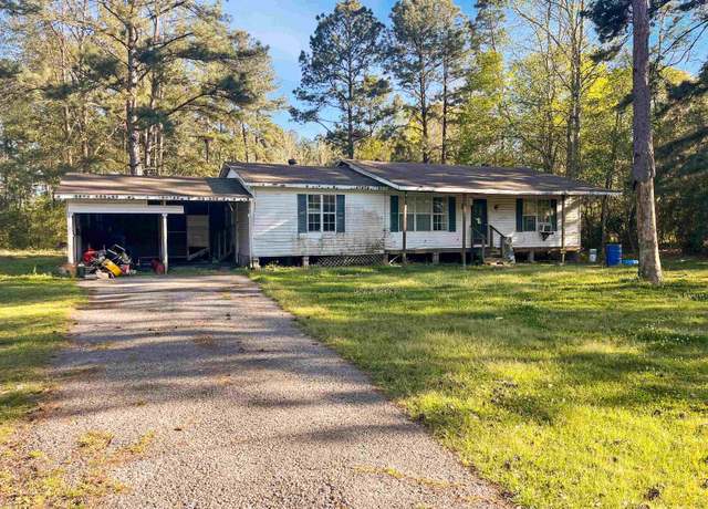 Property at 8452 Cravens Camp Rd, Silsbee, TX 77656, 3 beds, 2 baths