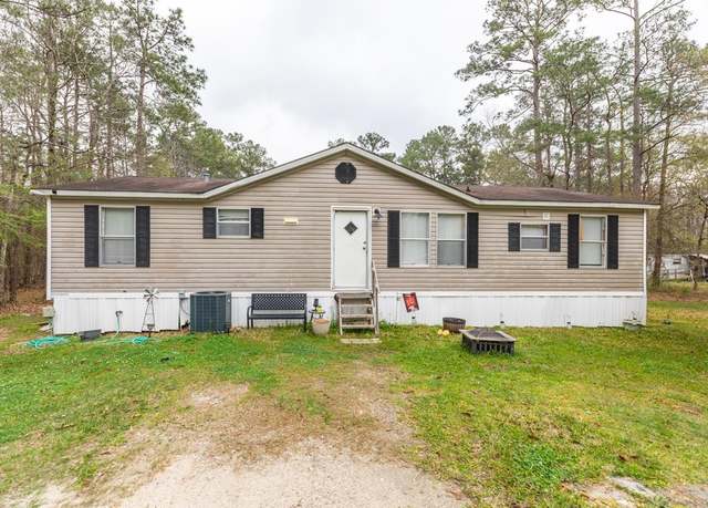 Property at 6838 Lazy Ln, Orange, TX 77632, 3 beds, 2 baths