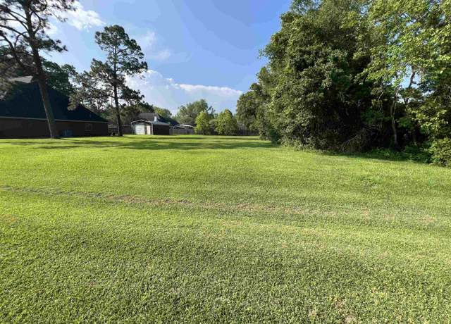 Property at 000 Twin Pines Cir, Fannett, TX 77705