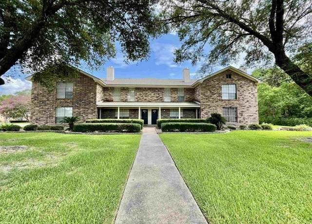Property at 8180 Willow Bnd, Beaumont, TX 77707, 10 beds