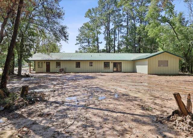 Property at 42252 State Hwy 87, Orange, TX 77632, 3 beds, 2 baths