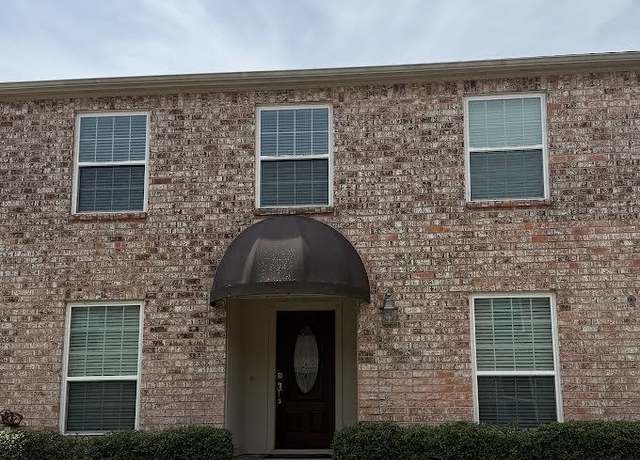 Property at 6862 Marshall Pl, Beaumont, TX 77706, 3 beds, 2 baths