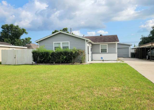 Property at 2228 Cashmere Dr, Port Arthur, TX 77640, 2 beds, 2 baths