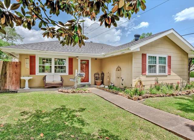 Property at 4800 Bellaire St, Groves, TX 77619, 3 beds, 1 bath