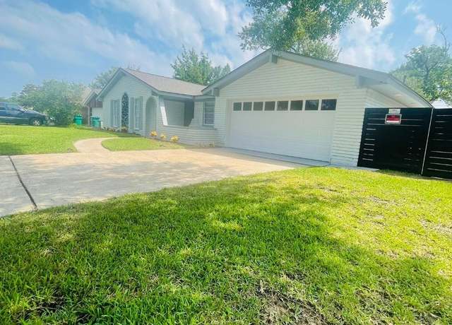 Property at 4310 Memorial Dr, Orange, TX 77632, 4 beds, 2 baths