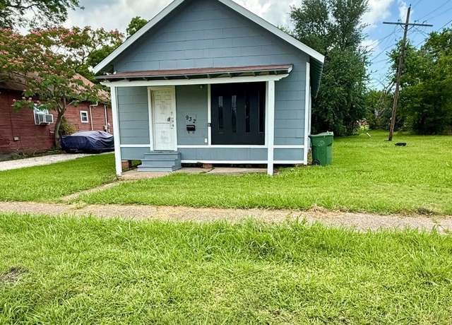 Property at 932 Dallas Ave, Port Arthur, TX 77640, 3 beds, 1 bath