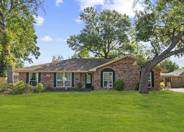 Property at 1790 Riksan Cv, Beaumont, TX 77706, 3 beds, 2.5 baths