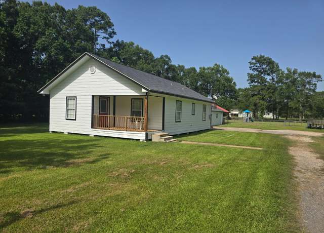 Property at 3845 Ponderosa St, Vidor, TX 77662, 3 beds, 1 bath