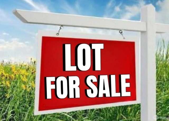 Property at 3210 Maple Ave, Groves, TX 77619