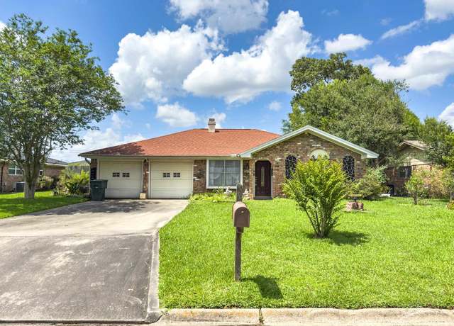 Property at 6470 Wilder Dr, Beaumont, TX 77706, 3 beds, 2 baths