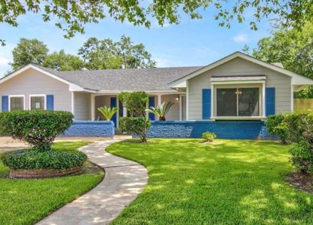Property at 308 Camellia Ave, Orange, TX 77630, 4 beds, 1.5 baths