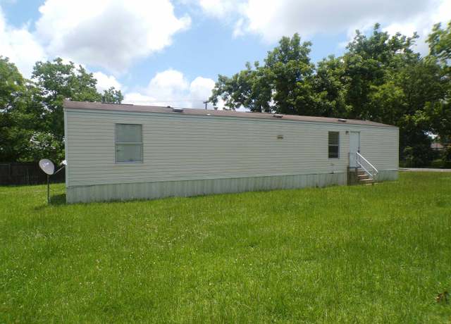 Property at 202 N Kellie, Kirbyville, TX 75956, 2 beds, 1 bath