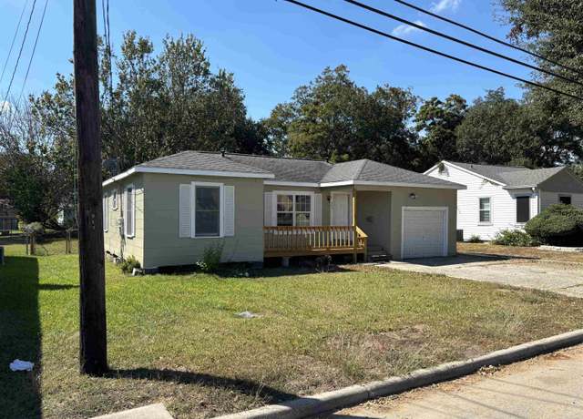 Property at 403 N 21st St, Nederland, TX 77627, 2 beds, 1 bath