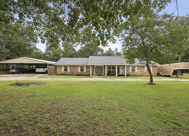 Property at 396 County Road 774, Buna, TX 77612, 4 beds, 2 baths