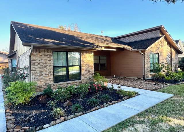 Property at 3335 Del Pl, Beaumont, TX 77705, 4 beds, 2.5 baths